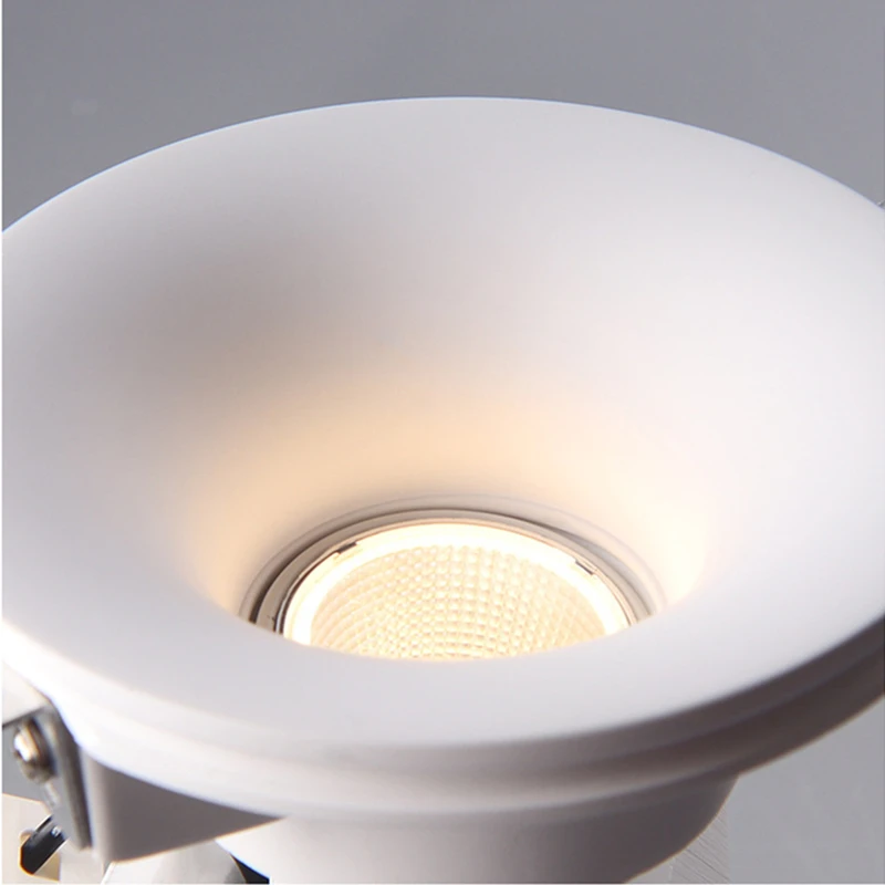 Wpuszczana lampa sufitowa typu Downlight z gipsu GU10 z wbudowanym antyodblaskowym reflektorem bez obramowania