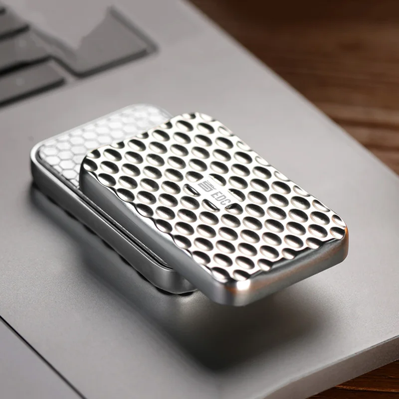 Giroscopio con punta delle dita con cursore tattile, giocattolo di decompressione con carta di spinta rotante magnetica a nido d'ape, giocattoli per alleviare l'ansia e rilassanti