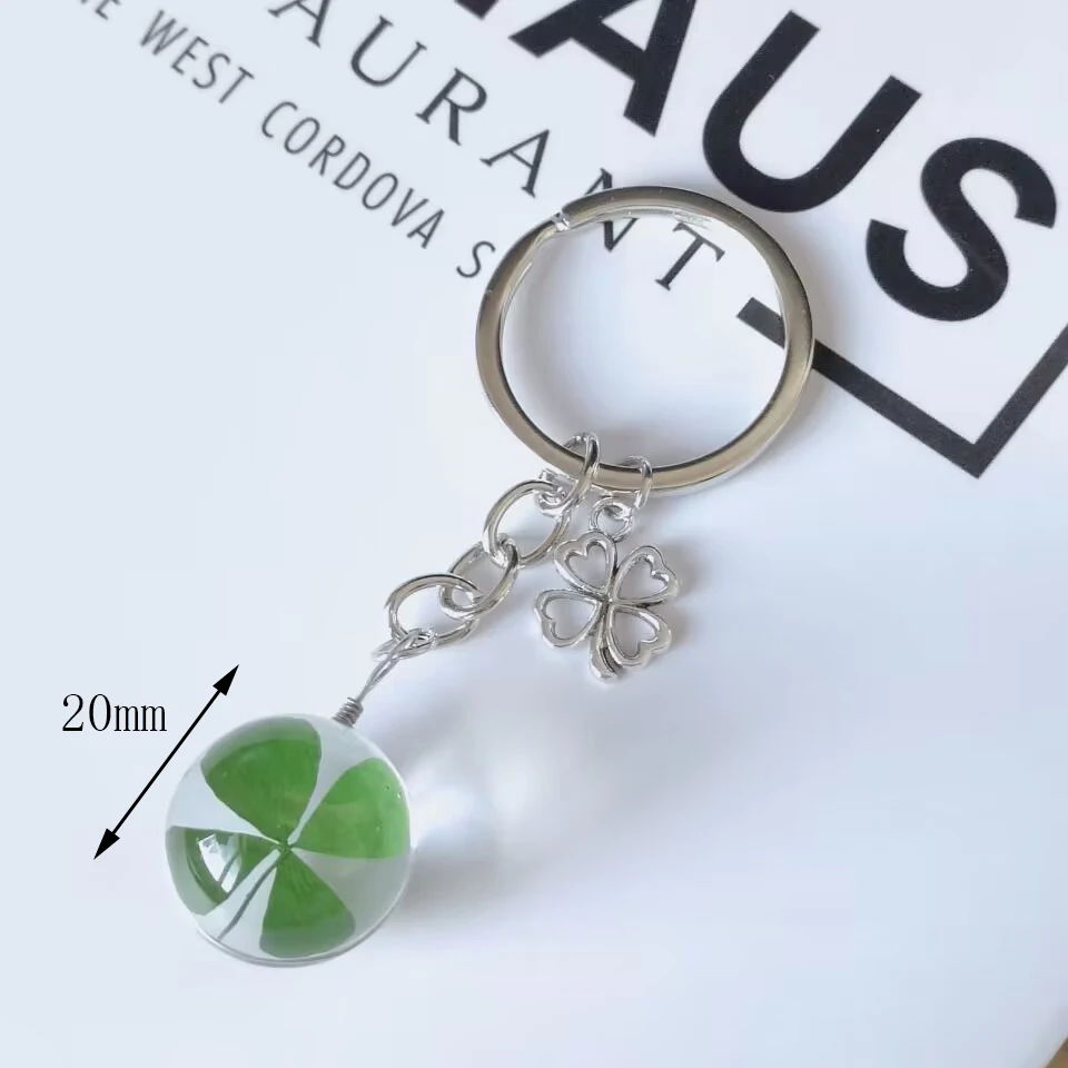 Lucky Green Dry Four Leaf Clover Crystal Ball Keychain Dry Flower Double Sided Keychain Women Handbag Lucky Pendant Fashion Gift