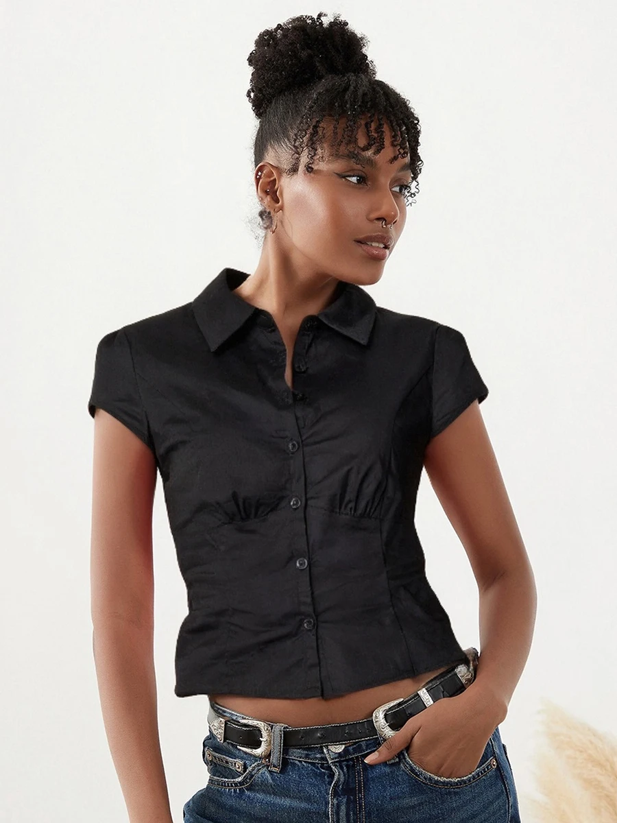 ผู้หญิงปุ่มลงเสื้อลําลองสีทึบ Crop เสื้อแขนสั้นเสื้อสําหรับ Streetwear ความงามเสื้อผ้า