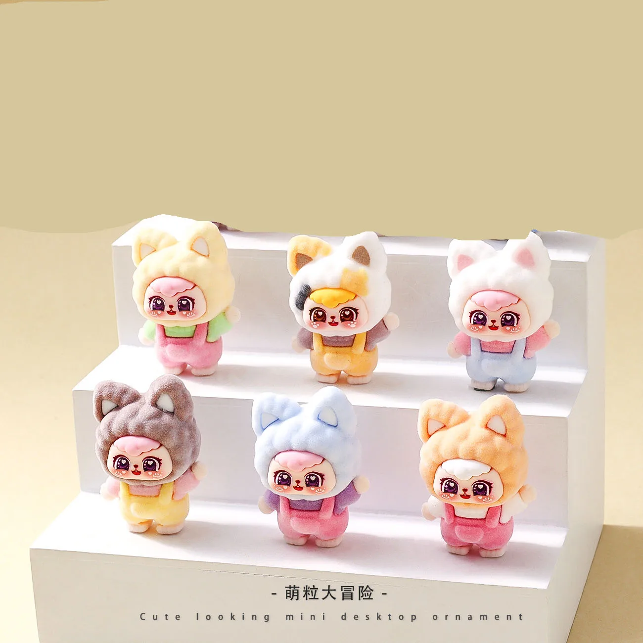 9 قطع من الحلي على شكل قلب صغير لطيف