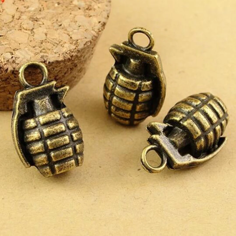 Vintage Antique Bronze Metal Hand Grenade Pendant Necklace For Men Women Alloy Wax Cord Rope Necklace Male Jewelry Punk Style