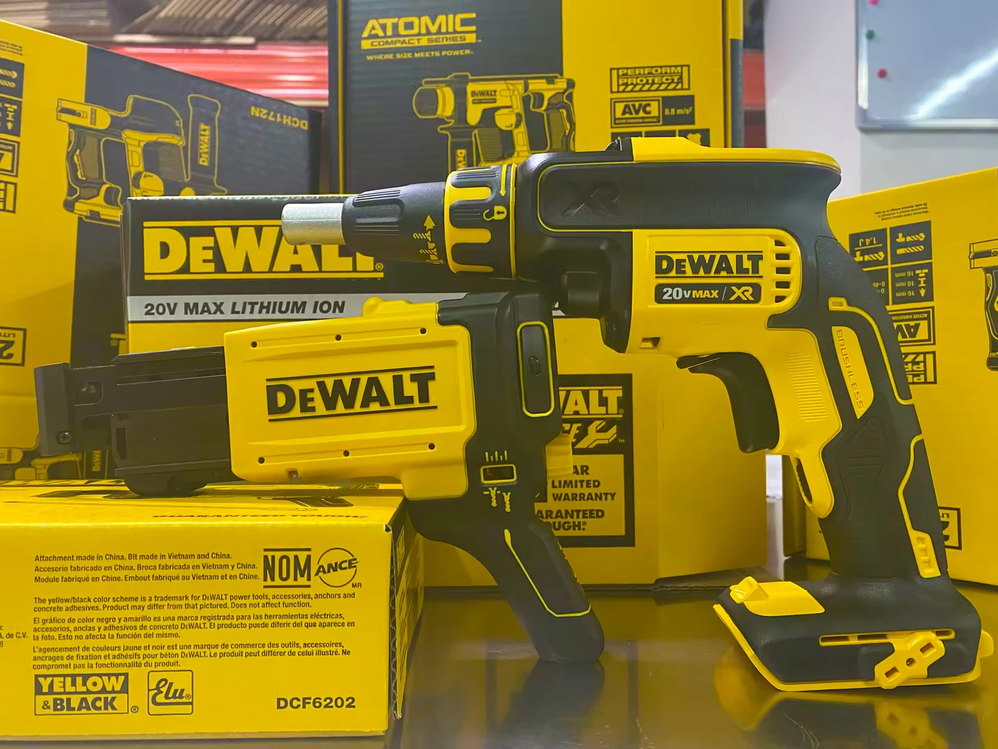 DEWALT DCF620 DCF6202 Brushless Cordless Drywall Screw Gun 20V Lithium Power Handheld Collated Drywall Screw Gun Attachment Tool