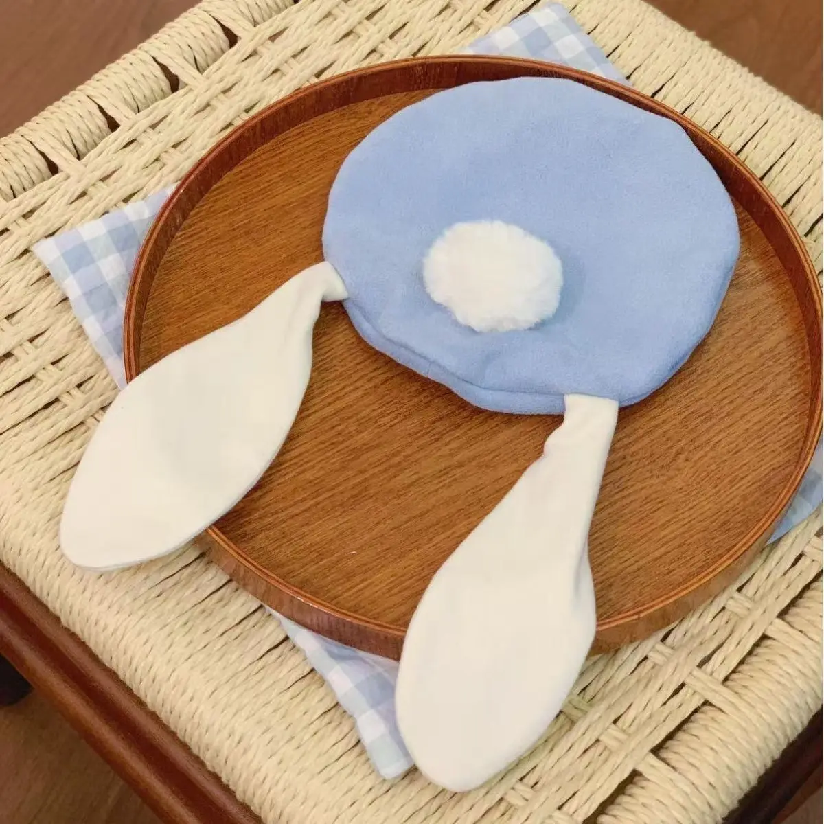 Vestiti per bambole in cotone da 20 cm Vestito stile scolastico blu con cappello da coniglio a orecchio lungo Accessori per vestire bambole in peluche carine