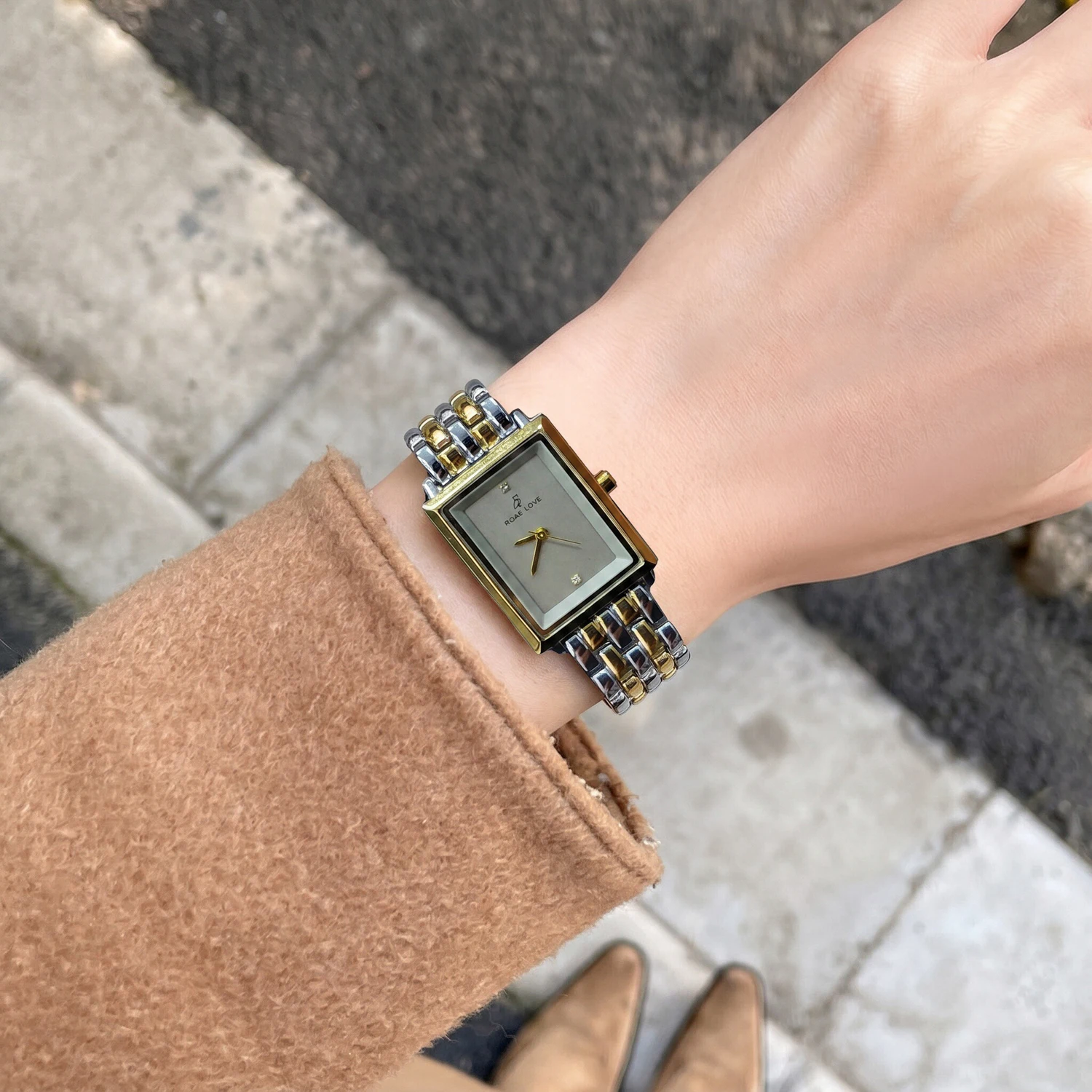 

CILOA Women's Two-Tone Gold Silver Rectangular Watch Minimalist Dial Stainless Steel Band Fashion Casual Quartz Wristwatch