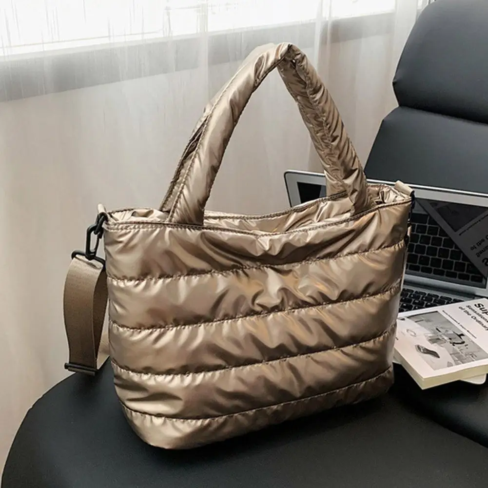 Damenhandtaschen, leichte Puffy-Handtasche mit großem Fassungsvermögen, gesteppte Schultertasche mit verstellbarem Riemen, Puffer-Tragetasche, Einkaufstasche – Detail 4