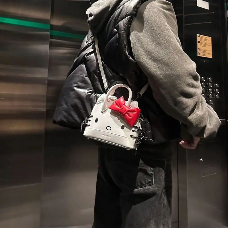 Kawaii Hellokitty Cartoon podręczna torba z muszlą 2024 nowa torba Crossbody postacie z Anime mała torba na ranię prezenty dla osób dojeżdżających