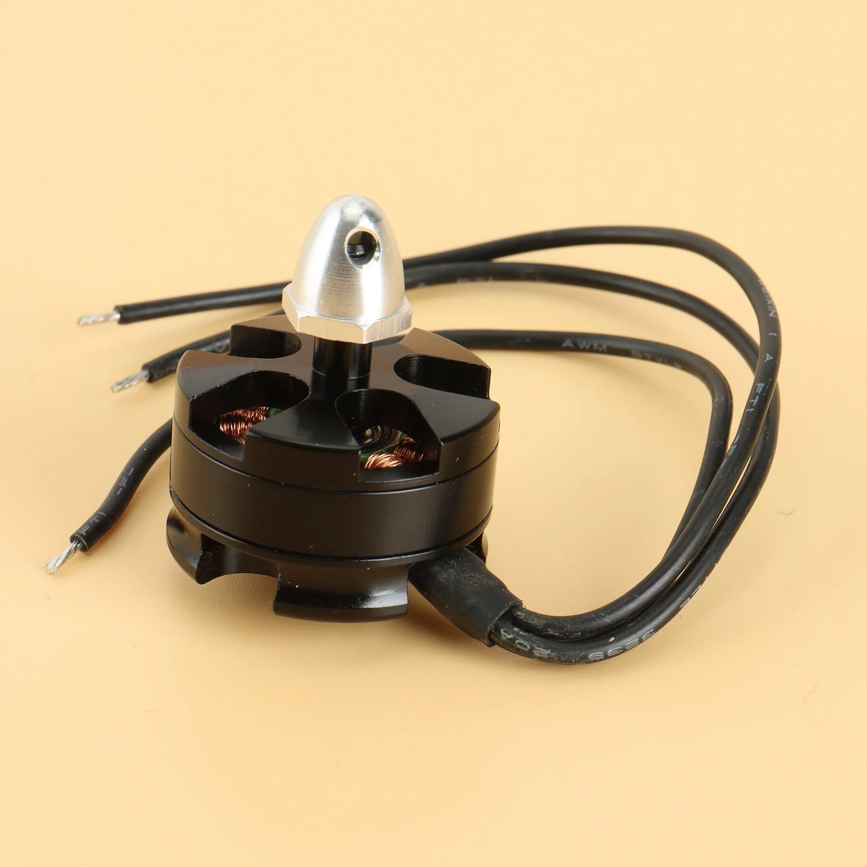 4 pz MT2204 2204 2300KV motore Brushless CW / CCW per Mini 200 210 230 250MM Quadcopter FPV