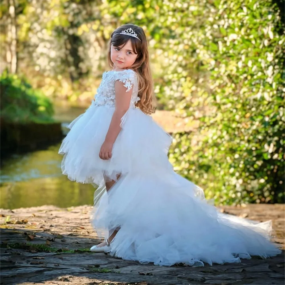 ดอกไม้Appliqueสแควร์คอแขนสั้นสายจีบดอกไม้สาวชุดกวาดรถไฟElegant First Communionชุดที่กําหนดเอง