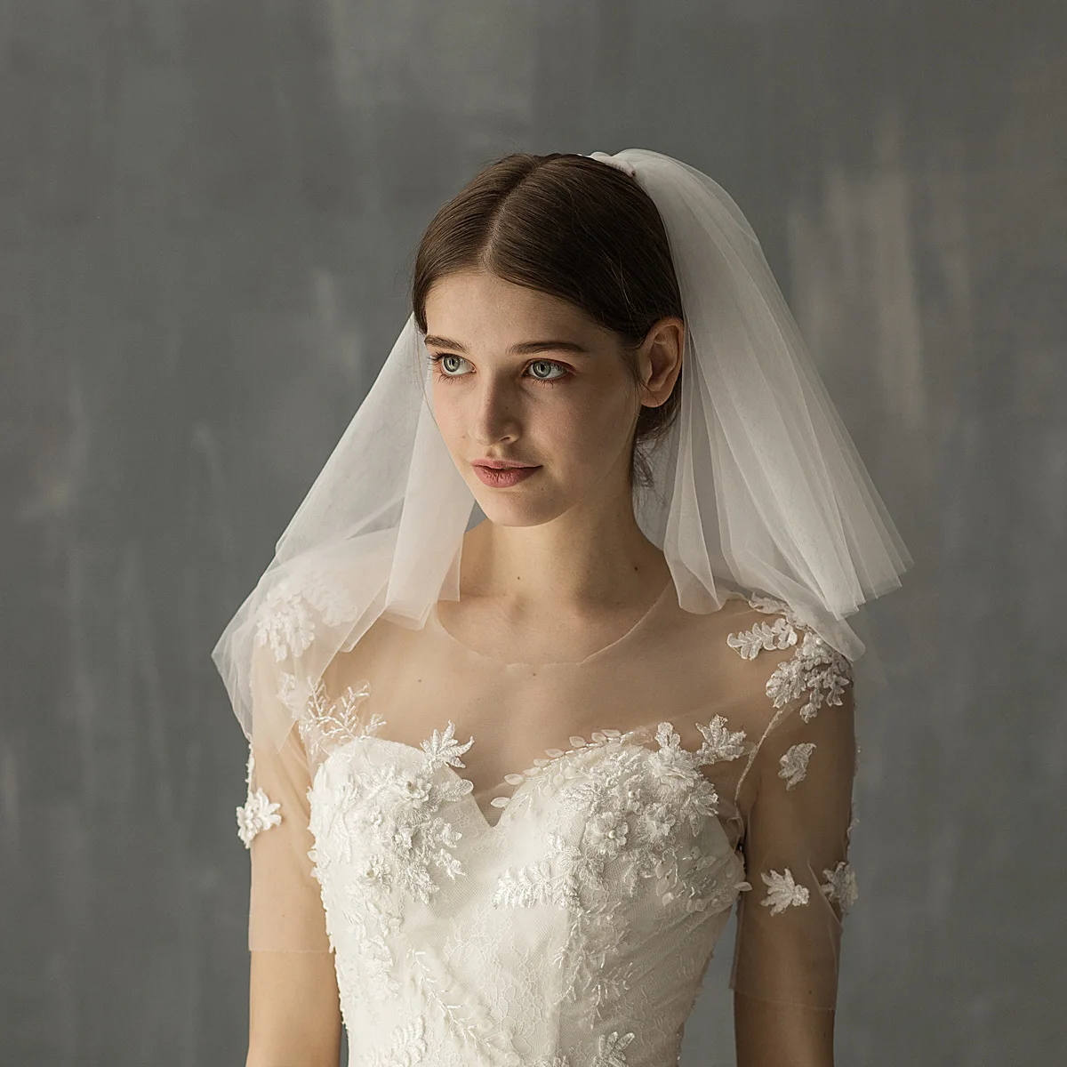 V626 Simple Bridal Wedding Veil Short White Double Layer Puffy Wedding Travel Photography Soft Veil Headpiece Wholesale