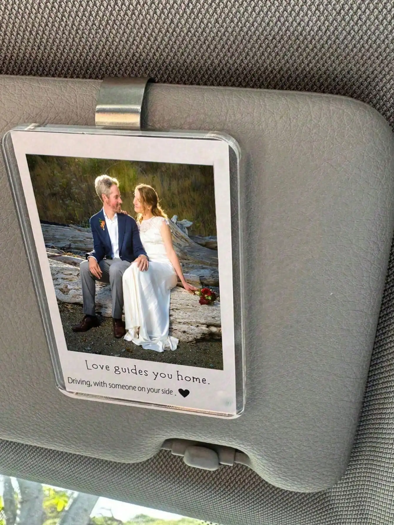 Car Sun Visor Acrylic Photo Holder -Personalized DIY Car Decoration - Perfect for Couple Photos, Family Portraits & Pet Pictures