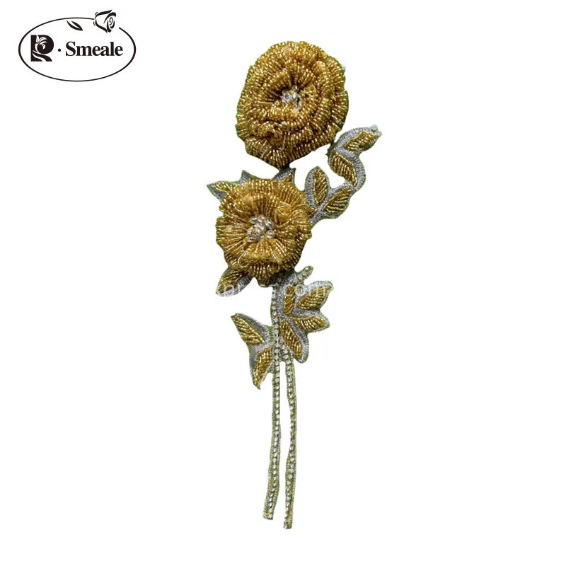 NEUE mehrfarbige handgefertigte Rosen-Brustblumen aus Perlen. Funkelnde Strass-Aufnäher. Hochzeitskleid DIY Stickerei 3D-Applikationen – Detail 8