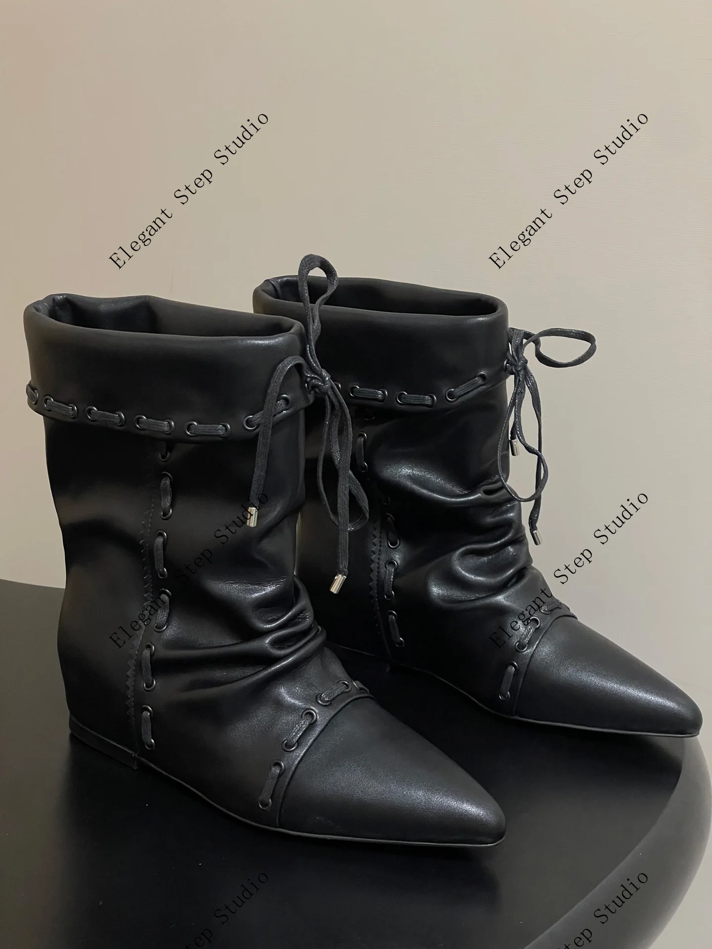 

Women's Shoes Scrunched Leather Suede Mid-calf Boots