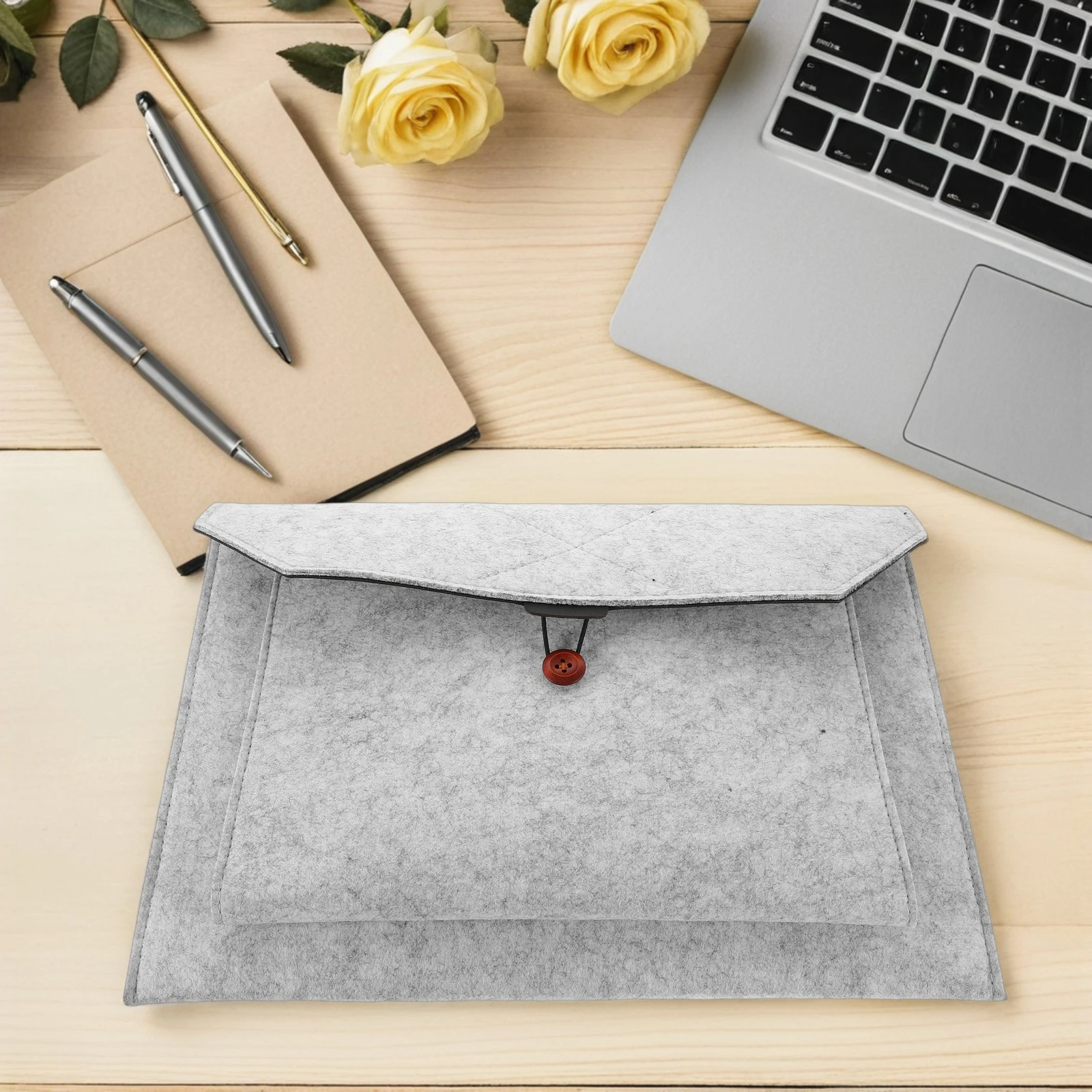 

Laptop Bag Felt Material Protective Case Cute Sleeve for Women Tablet Computer Storage Travel Multifunctional Longlasting