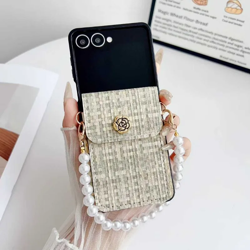

For Samsung Galaxy ZFlip7 Flip6 ZFlip5 Flip4 3 5G Phone Case Luxury PU Leather Weaving Texture Camellia Card Holder Pearl Strap