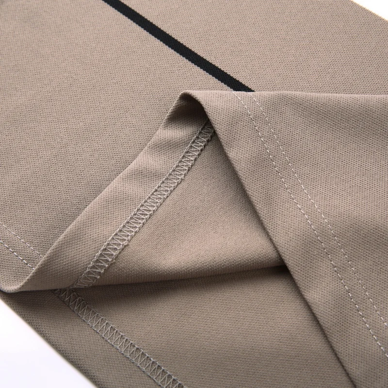 Hot High Quality Man Long-Sleeved Polo Shirt Lapel Button Color Blocking Spring New Long Sleeves Ventilate Leisure Mens Clothing