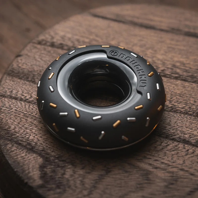 LAUTIE Donut EDC Magnetyczny Moduł Akapitu Mechaniczny Metalowy Pierścień na Palec Dekompresja Zabawka Biurkowa Prezent