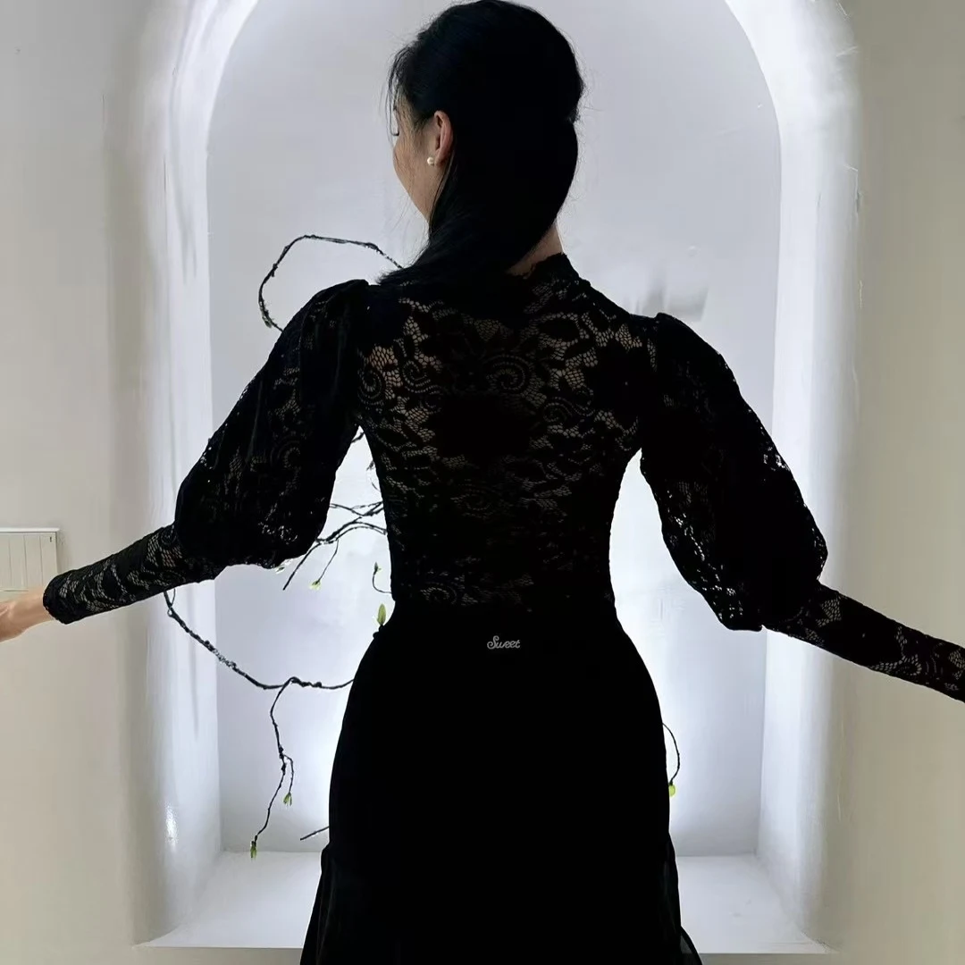 2025 dentelle noire évider haut de danse latine femmes salle de bal danse pratique Performance Costume Rumba valse danse vêtements BL15833
