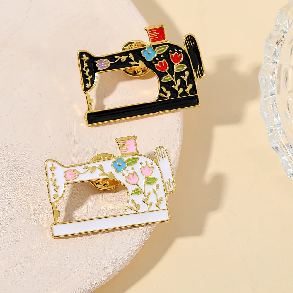 pin-club--Ретро-цветок-черная-швейная-машина-эмалированный-значок-креативная-металлическая-брошь-сумка-для-одежды-универсальные-аксессуары-ювелирные-изделия-подарок