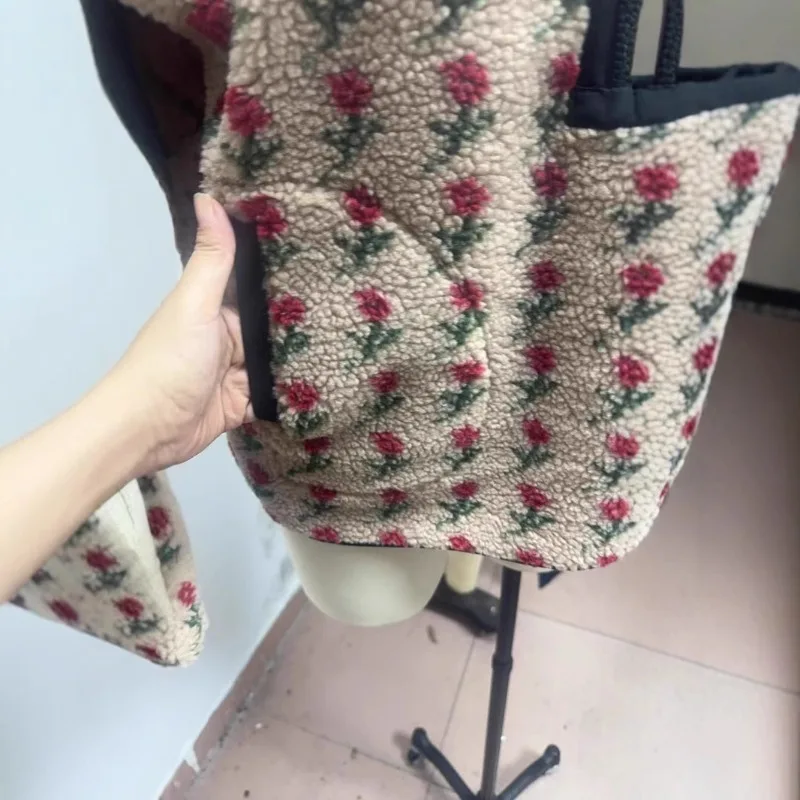Women's Clothing New Fleece Fashion Coats Flower Print Fleece Sweatshirts Loose Coats Winter Patchwork Pullover Long-sleeved Top