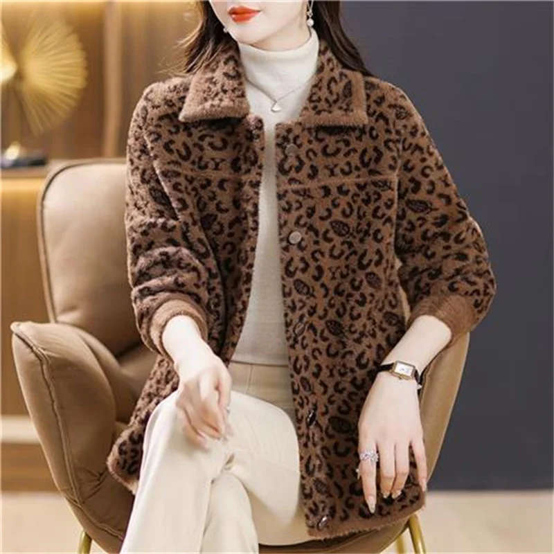 2023 New Korean Loose Autumn/Winter Imitation Mink Fleece Coat Women's Large Leopard Knitted Cardigan Thick Short Style Outwear