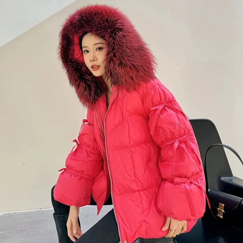 Imagem -05 - Parka de Pele de Guaxinim Natural Real para Mulheres Jaqueta de Ganso Branco Cabolsa Puffer Quente Solto Parkas Meio-longas Grossas Femininas Novo Inverno 2023