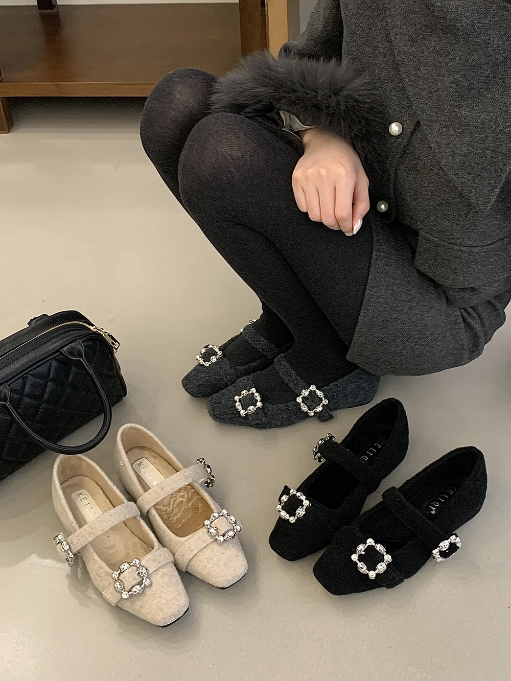 

Модные женские лоферы на плоской подошве с квадратным носком, 3 см, пряжка ремня на каблуке, цепочка со стразами, милая обувь для девочек, удобные лоферы черного, бежевого цвета