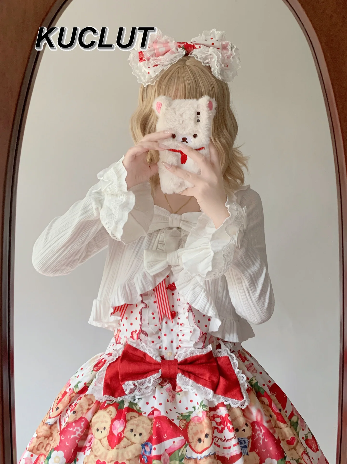 2025 Nieuwe Meisje Tops Lolita Stijl Boog Korte Gebreide Vest Jas voor Vrouwen Herfst Winter Mode Zoete en Leuke Gebreide Shirt