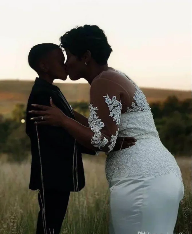 맞춤 제작된 화려한 레이스 웨딩드레스, 반팔 스윕 트레인 프린세스 베스티도 데 노비아 가든 컨트리 브라이덜 가운