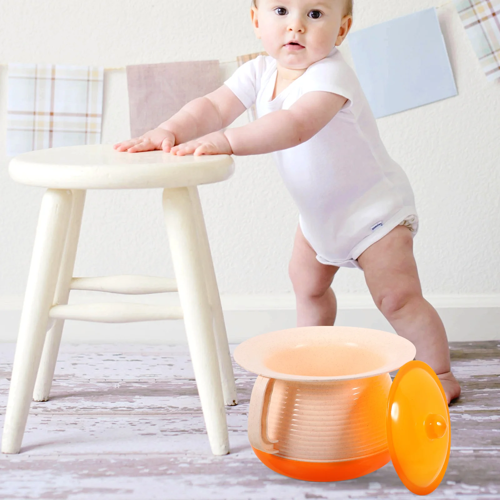

Kids Chamber Pot with Lid Portable Bedroom Urine Pot Thickened PP Plastic Spittoon Drop-Resistant Lightweight Non-Skid