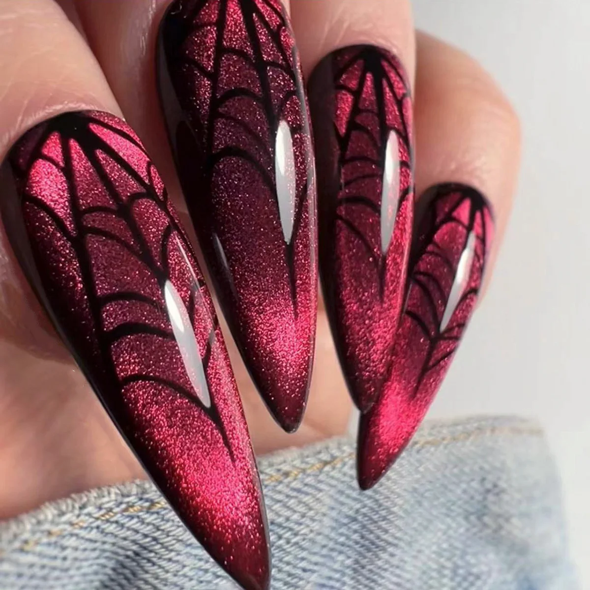 24 Stuks Halloween-Thema Amandelvormige Nagels, Rode En Zwarte Kattenogen En Spinpatronen