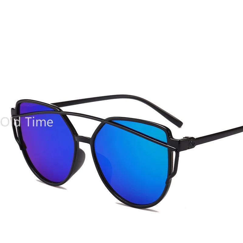 แว่นกันแดดสไตล์ตาแมวสำหรับผู้หญิงแว่นกันแดดผู้หญิงพลาสติกสุดหรูสไตล์วินเทจคลาสสิกแฟชั่นกลางแจ้งพร้อม UV400