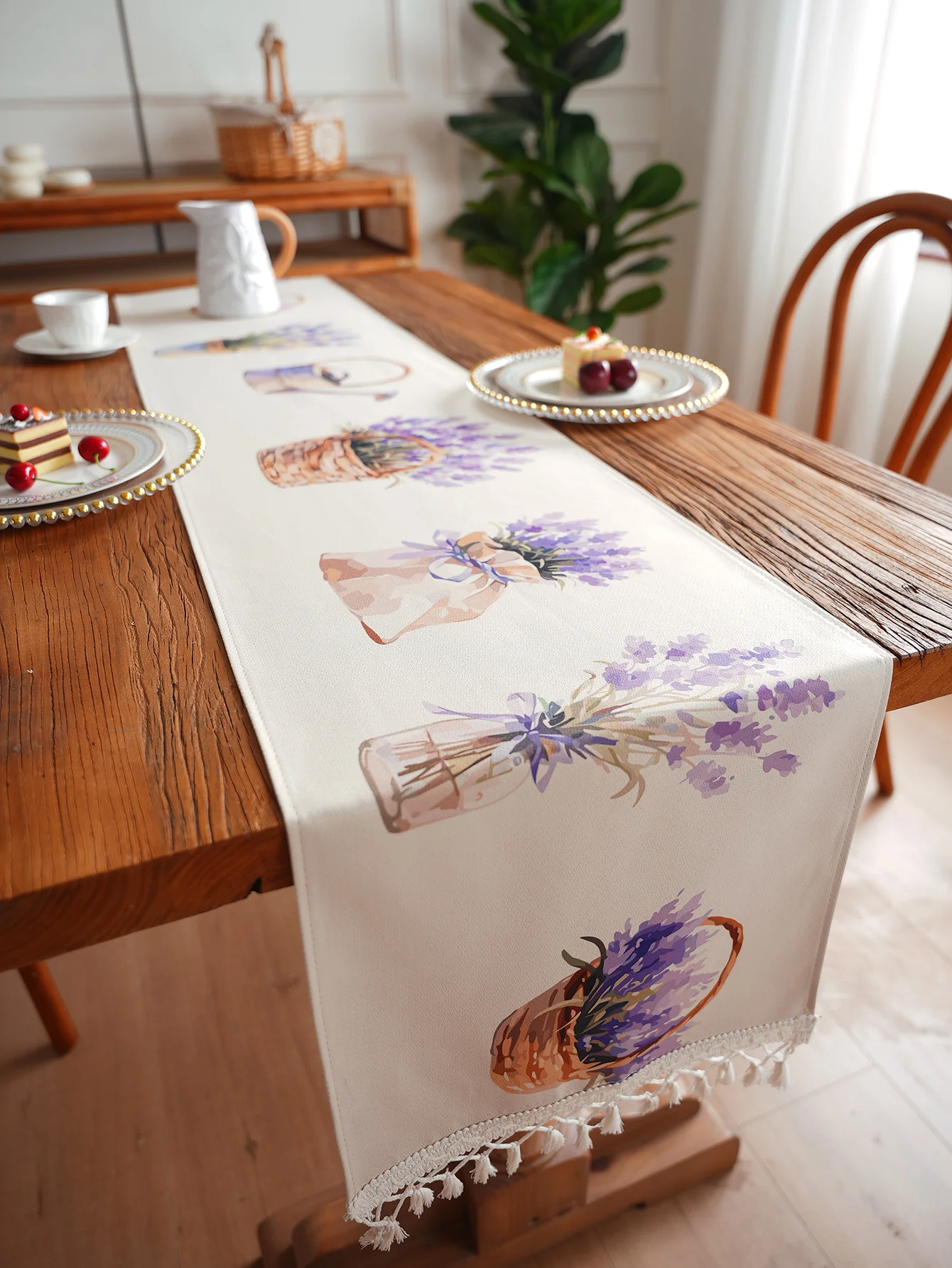 Camino de mesa grueso impermeable con estampado de lavanda, artículo decorativo con borlas para sala de estar, cocina, mesa de comedor, mueble de TV