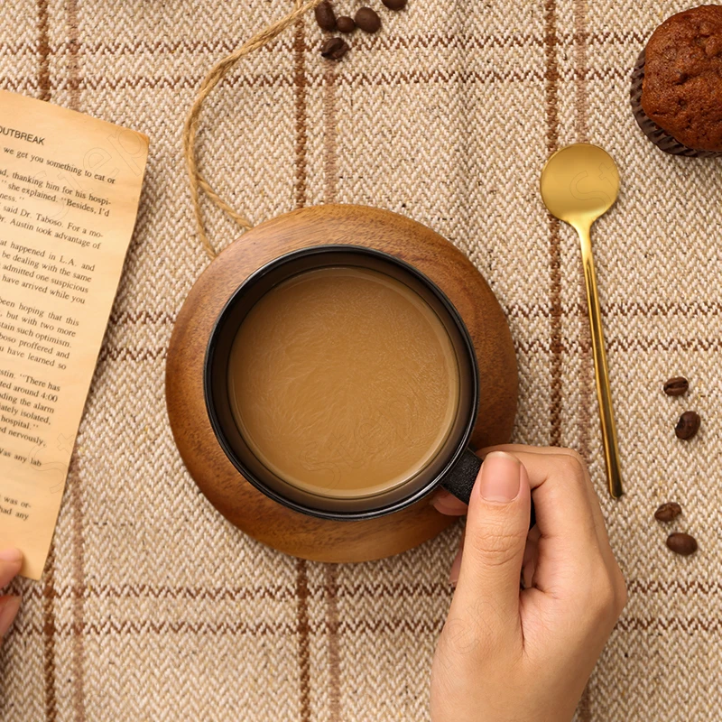 European Style Black Frosted Ceramic Coffee Cup with Wood Tray Cafe Restaurant Black Mugs Spoon Gold Decal Couple Cups Drinking