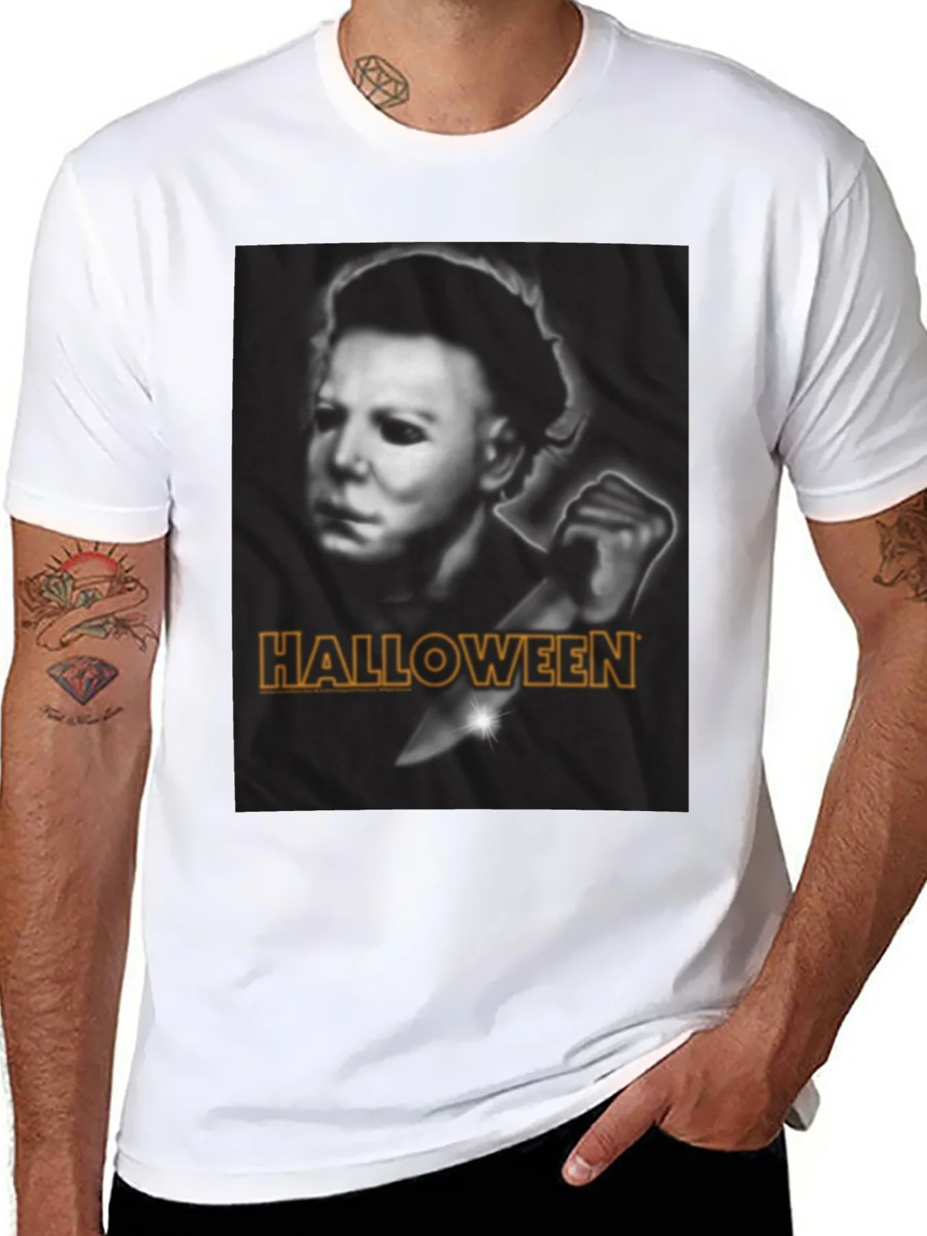

Мужская и женская футболка с рисунком Майкла Майерса на Хэллоуин — черная футболка из фильма ужасов с оранжевыми надписями