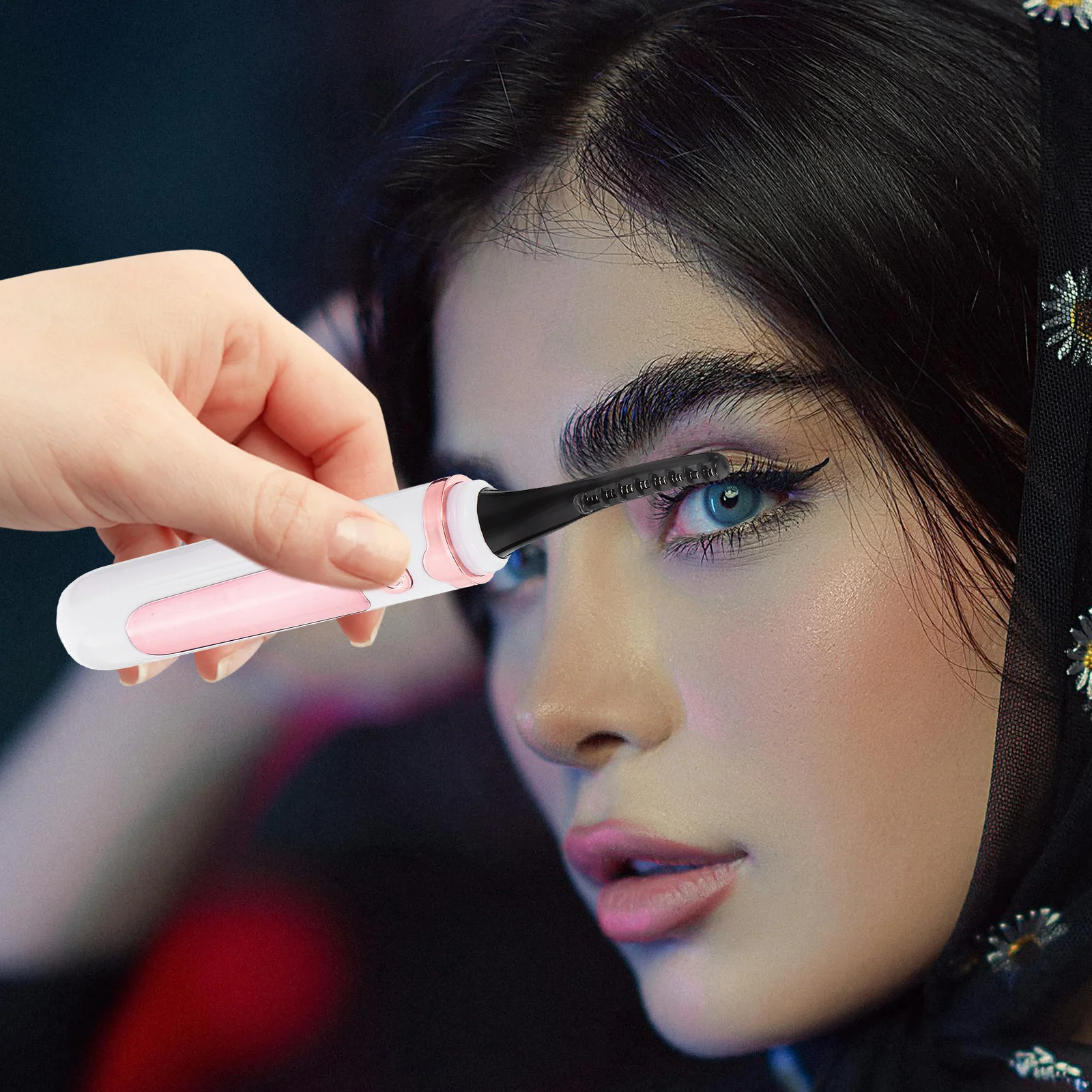 

Electric Eyelash Curler Portable Heated Lash Curling Tool Fast Heating Large Area Thermal Protection Usb Charging Makeup