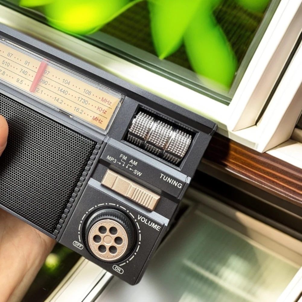 راديو بالطاقة الشمسية مع مكبر صوت BT راديو محمول يدعم بطاقة TF ومحرك USB وراديو الطوارئ للطوارئ الخارجية