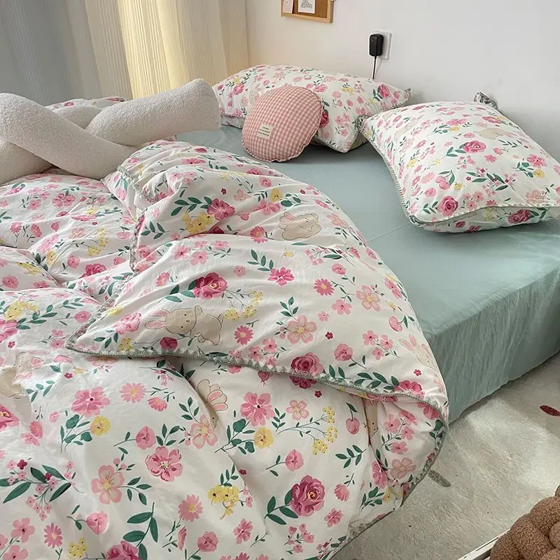 

Ins Style Floral Bedding Set Single Full Queen Size Duvet Cover Kit No Filling Flat Sheet Pillowcases Cute Strawberry Bed Linen