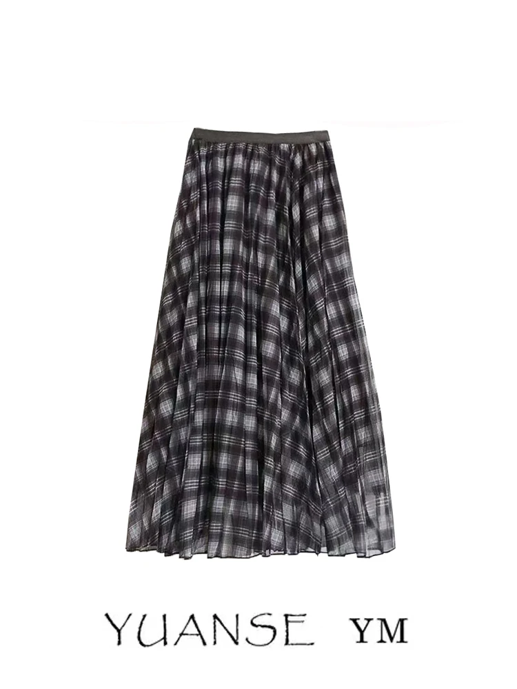 Retro Plaid High Waist Midi Skirt Slimming A-Line Gown Elegant Versatile Long Skirt Autumn 2025 Fashion for Young Women