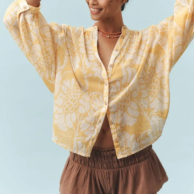 

Women Bohomian 3/4 Lantern Sleeve Shirt Top Button-down Round Neck Aesthetic Vintage Floral Print Loose Fit Blouse
