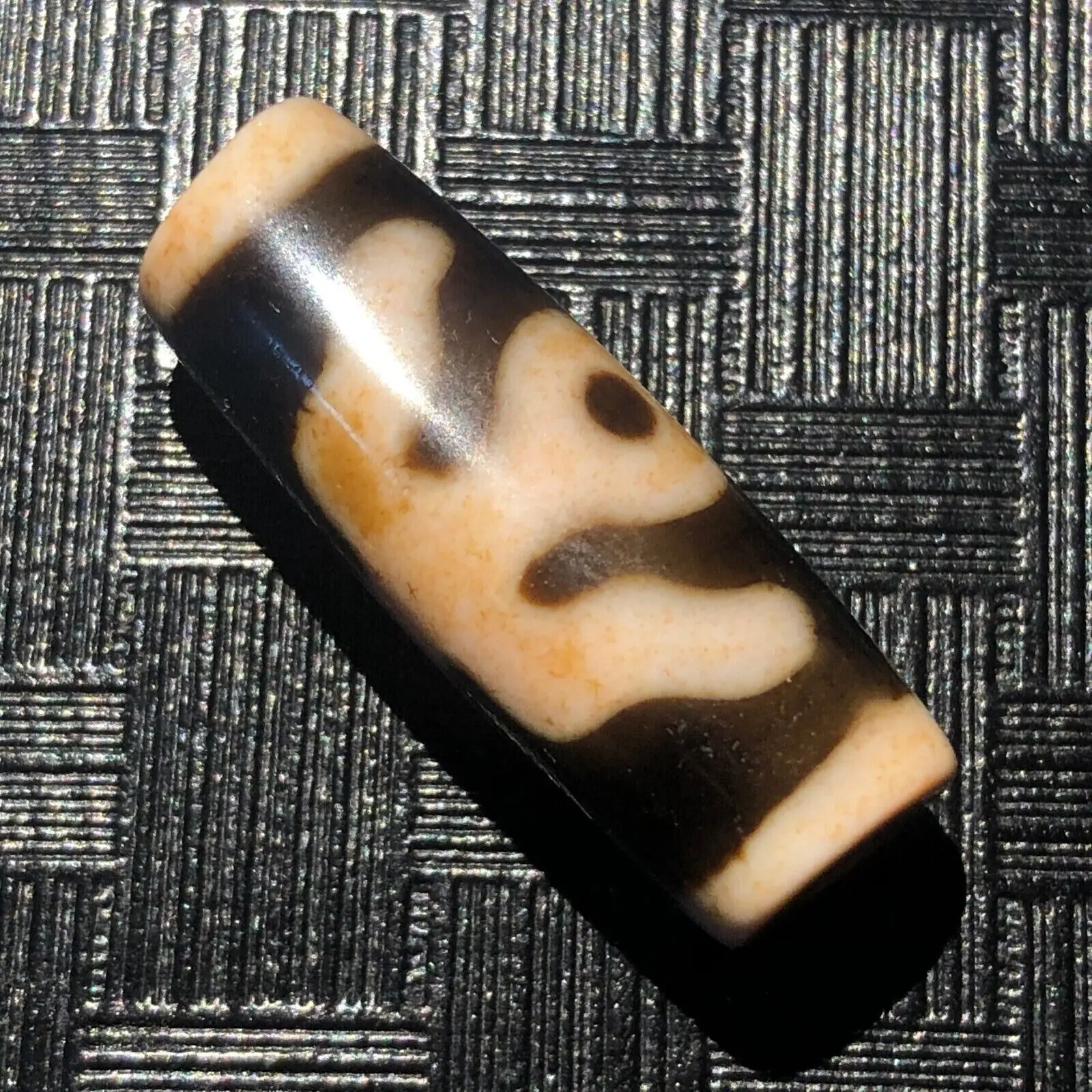 Rare Power Tibetan Old Agate Guiren Tairen Cinnabar Totem dZi Bead 12*32mm