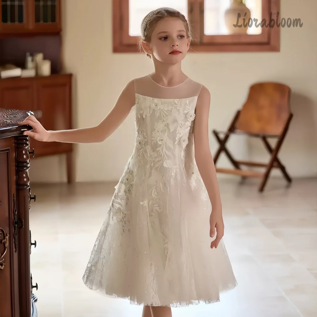 Abito da damigella d'onore in tulle personalizzato per bambina con piccoli fiori, abito da festa nuziale da donna