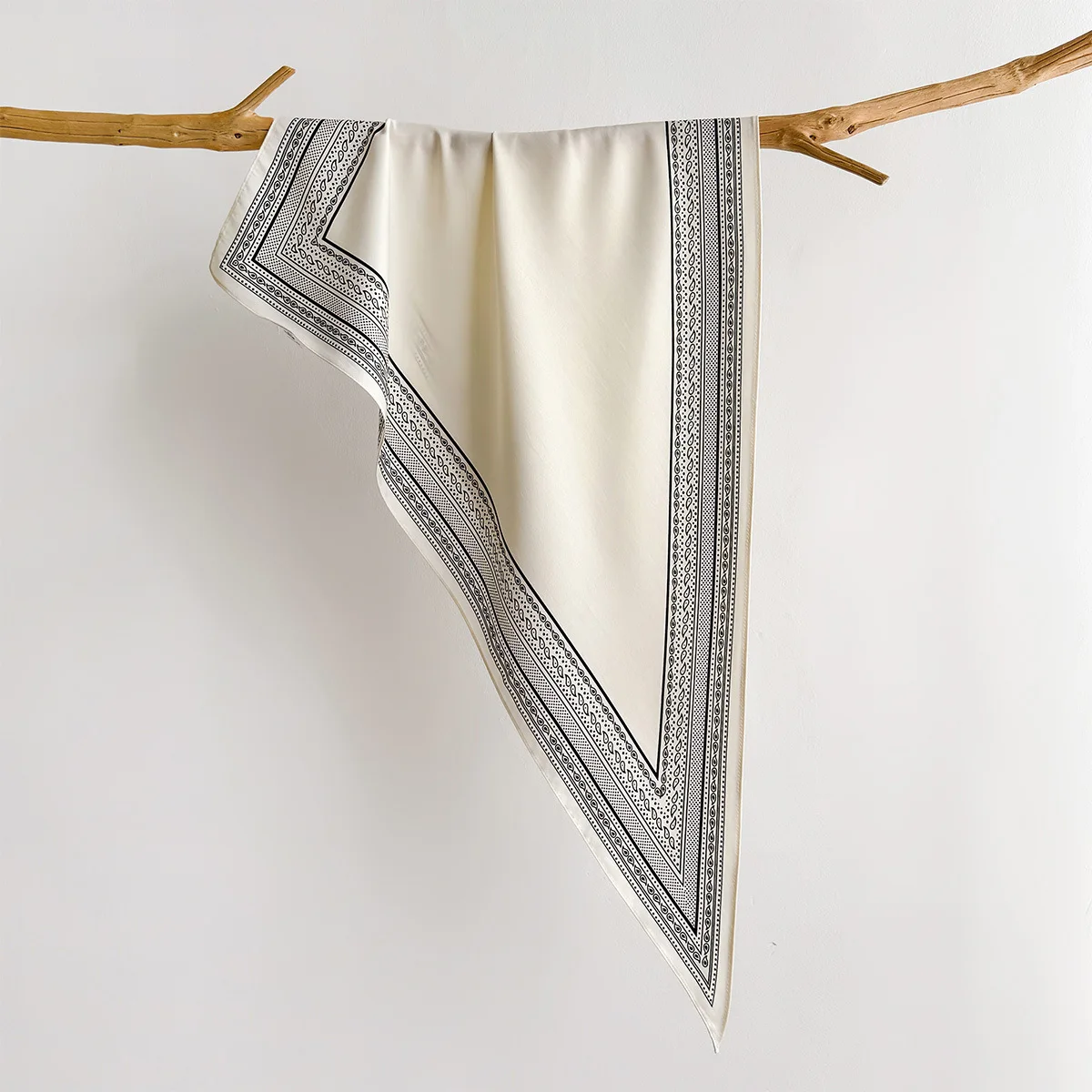 Stacked Wear twill Triangle Scarf Waist Tie Triangular Shape Versatile Decorative Headscarf Neck Tie Stylish Layering