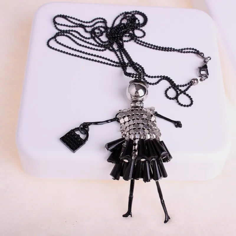 2026 The New Korean Sweater Chain Crystal Piece Girl Long Necklace Sweater Chain Female Fashion Wild Ornaments