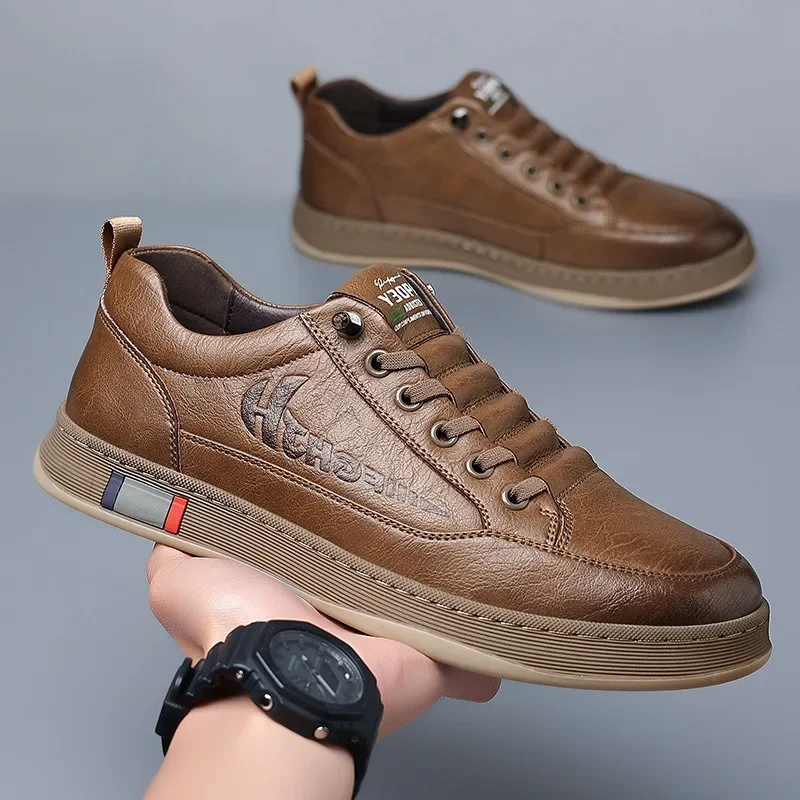 New Designer Cow Leather Sneakers for Men Designer Soft Sole Breathable Sports Shoes Man Fashion Casual Light Zapatos De Hombre