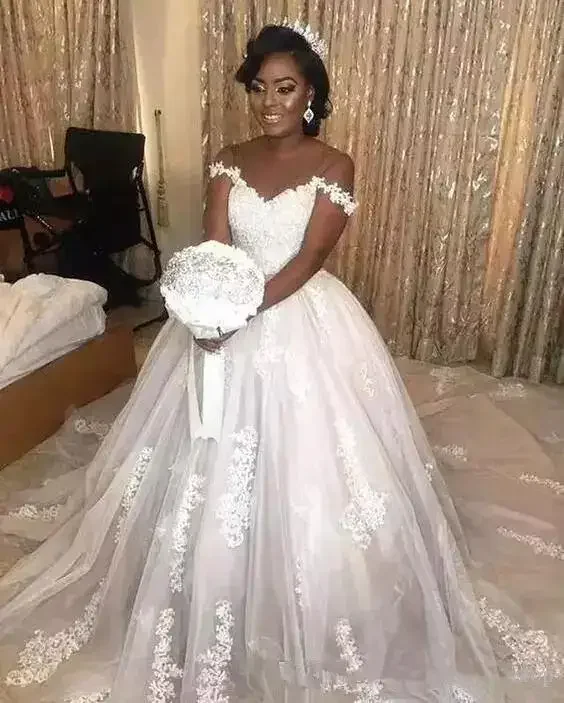 

Customized Elegant Plus Size African A-Line Wedding Dresses Off The Shoulder Lace Cheap Bridal Gowns Vestidos De Novia