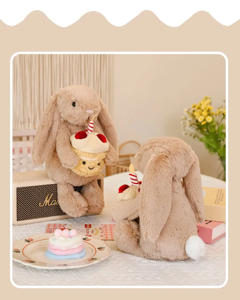 Neues Plüsch-Kaninchen-Spielzeug mit Blumenohren und Kuchenhaltendem Kaninchen – Niedliche Dekopuppe, Weiches Geburtstagsgeschenk für Kinder – Detail 2