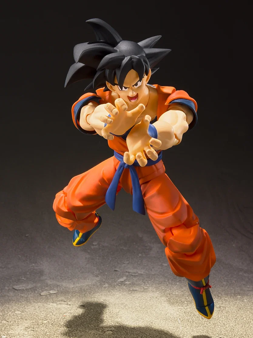 متوفر في المخزون بانداي الأصلي SHF لعبة دراغون بول Z SON GOKU A سايان مرتفع على الأرض نموذج لجسم اللعب