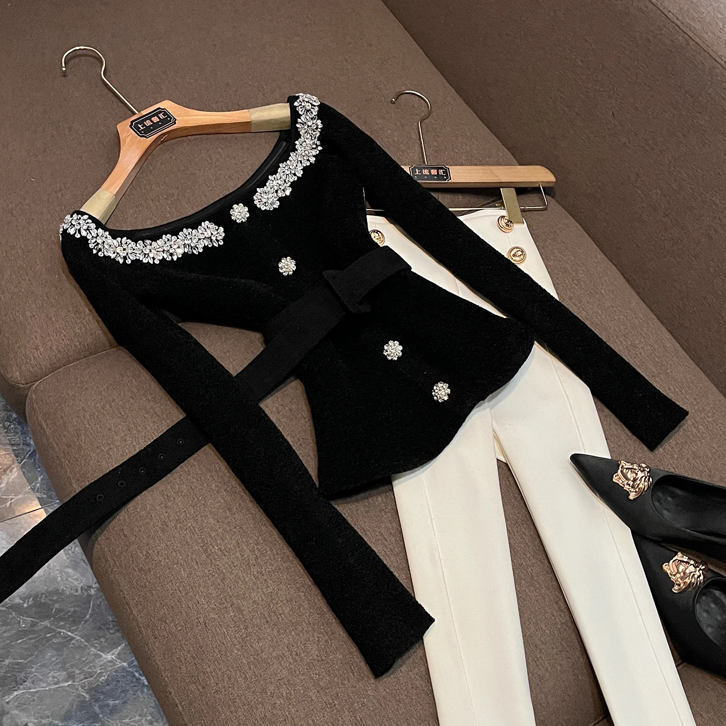 Ele Winter Knitted Long Sve Top de mujer con cinturón Diseño de cintura Un solo hombro Sle Faion Ropa de trabajo Planta Floral Pa...