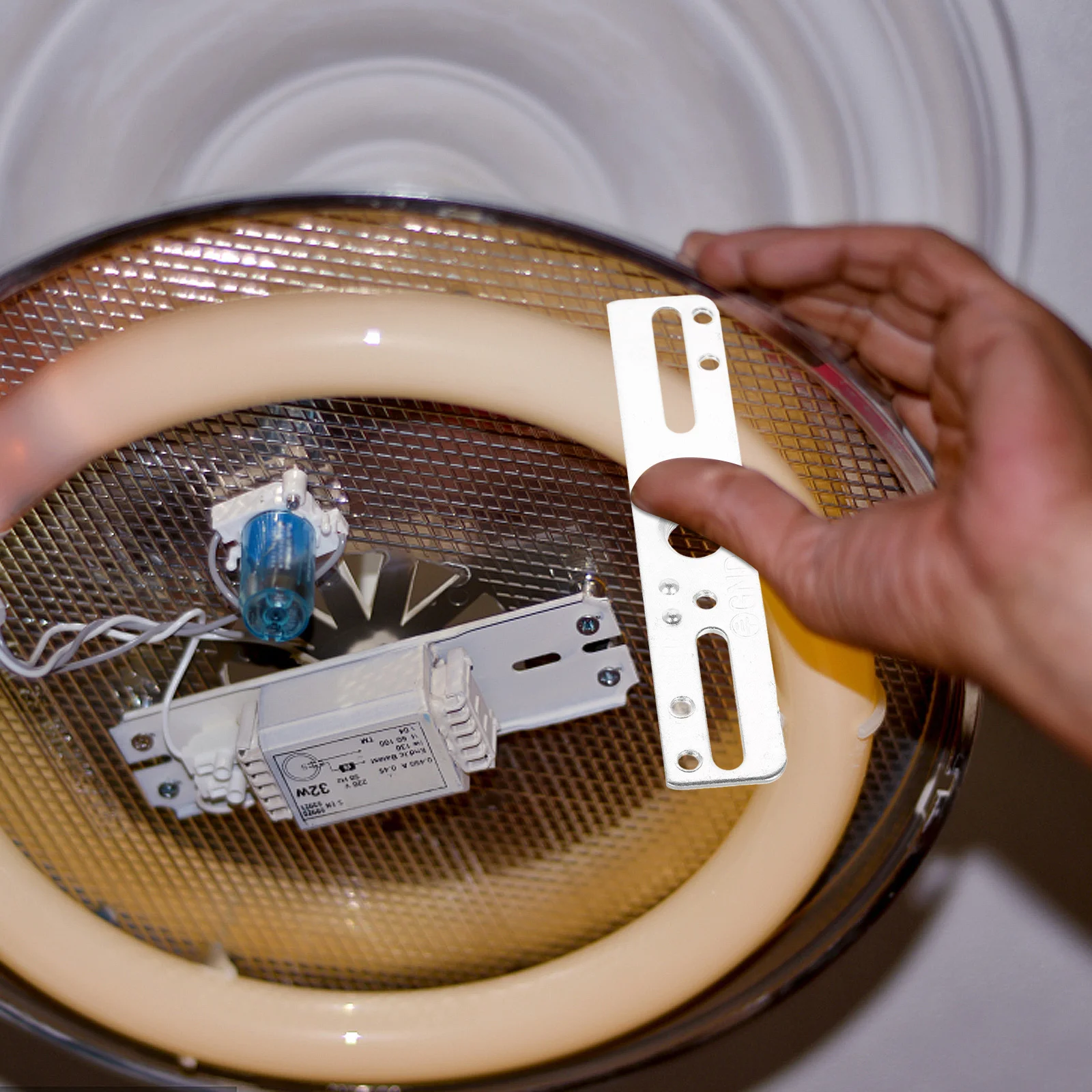 4 قطعة تركيب المصابيح تصاعد بين قوسين العالمي ضوء السقف لوحة العارضة تصاعد عدة ل الثريا مصباح السقف الأجهزة #3